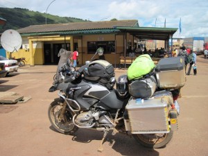 Rwandan Border. The two offices in the background was all I needed to visit, and I was off to Kigali...