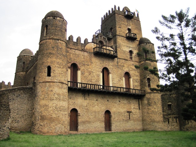 The first castle, built by Fasilidis in the early 17th Century...