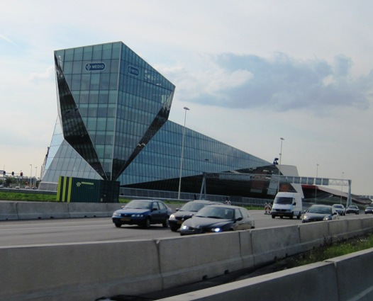 12. Would have loved to take a closer look at this building... Amazing design...