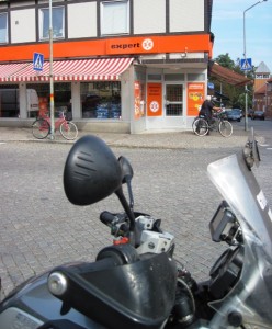 6. The boys at Expert got my phone sorted... Many of the streets are cobbled, dating back centuires...