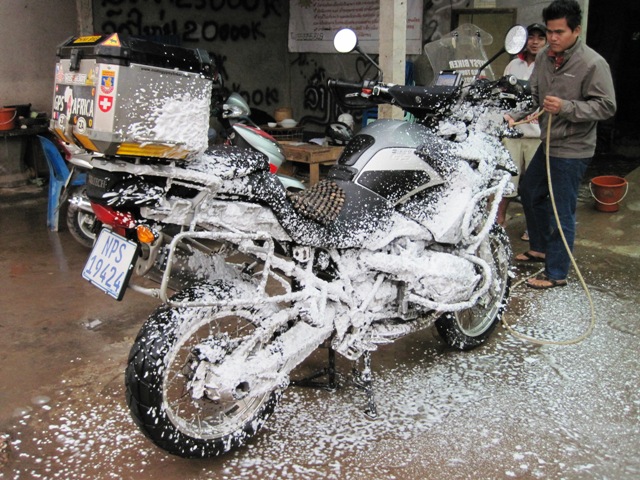 4. Bike version of a Bubble Bath...!!