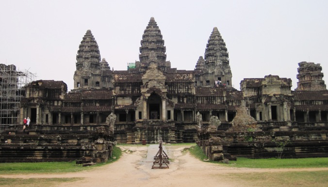 2. The Angkor Wat, the scale of the place is overwhelming...