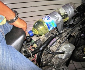 5. His petrol tank being of particular interest...!!