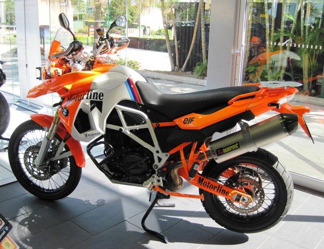 3. Sporty finish on a F800GS...