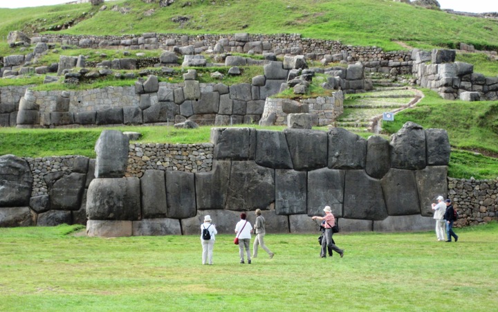 10. This was as close as I got before a loud blast of a security gurads whistle, sent me back the way I had come...!!