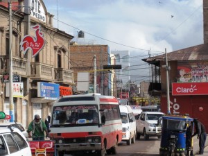 2. Riding in this traffic, on pot-holed streets, where the occasional man-hole cover is also missing, is an adventure in itself...!!