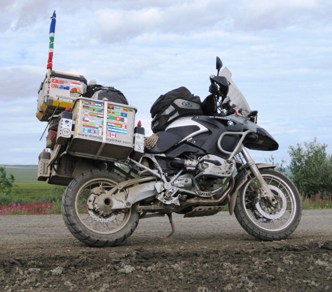 9. The one who has made it all possible...!! The Big Fella takes a breather on the Dalton....