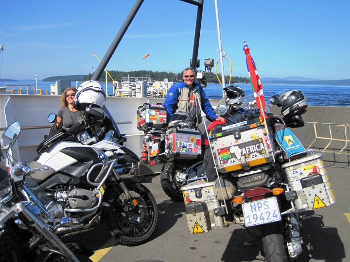 Same day, another ferry...!! This one took us across the channel to Sal Spring Island...
