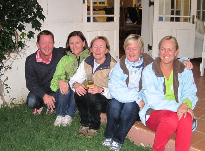 The Tully Clan: Simon, Charlotte, Kathy, Annie and Caroline. Thanks for a wonderful afternoon, evening and very early morning...!! Looking forward to joining you again in the near future, have your yoga kit ready...!!