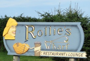 Rollies is a very popular eatery on the northern edge of the harbour.