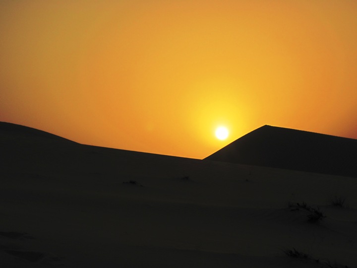 7. The sun gets set to.....well...set, I guess...!!