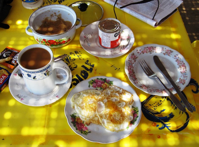 9. Lunch was a rather spartan affair... After seeing the kitchen, I decided not to see if there was anything else on the menu, or if there was indeed a menu at all...!!